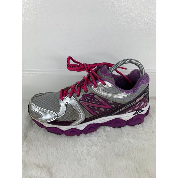 New Balance 1340v2 Women’s Running Shoes Gray Purple Size 7.5 - Picture 4 of 10